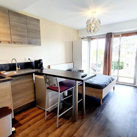 רמבוייה Le Studio Cosy D'Angelique Et David Avec Parking מראה חיצוני תמונה